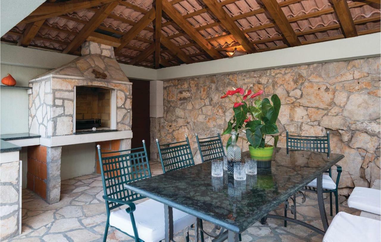 Lovely Apartment In Trpanj With House Sea View Eksteriør billede